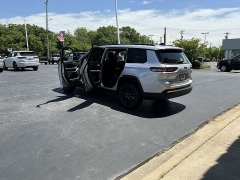 Used 2024  Jeep Grand Cherokee L Altitude 4x4 at The Truck Farm near Easley&comma; SC