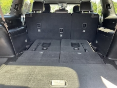 Used 2024  Jeep Grand Cherokee L Altitude 4x4 at The Truck Farm near Easley&comma; SC