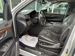 Used 2020  Cadillac Escalade ESV 4d SUV 4WD Luxury at The Truck Farm near Easley&comma; SC