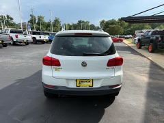 Used 2015  Volkswagen Tiguan 4d SUV SE w&sol;Appearance at The Truck Farm near Easley&comma; SC