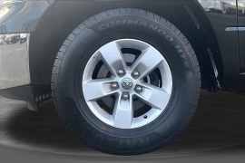 Used 2023  Ram 1500 Classic 2WD SLT Crew Cab 5'7" Box at The Gilstrap Family Dealerships near Easley&comma; SC