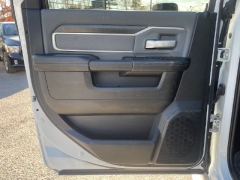 Used 2023  Ram 2500 4WD Big Horn Crew Cab 6'4" Box at Tecforce Automotive near Bridgeport&comma; NY