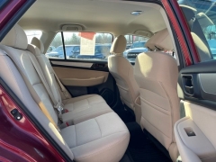 Used 2018  Subaru Outback 4d SUV 2&period;5i at Tecforce Automotive near Bridgeport&comma; NY