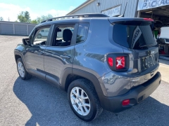 Used 2021  Jeep Renegade Latitude 4x4 at Tecforce Automotive near Bridgeport&comma; NY
