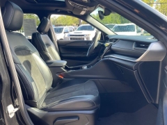 Used 2023  Jeep Grand Cherokee L Altitude 4x4 at Tecforce Automotive near Bridgeport&comma; NY