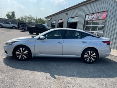 Used 2022 Nissan Altima 2.5 SV Sedan at Tecforce Automotive near Bridgeport, NY