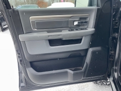 Used 2019  Ram 1500 Classic 4WD Crew Cab SLT at Tecforce Automotive near Bridgeport&comma; NY