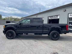 Used 2019  Ford Super Duty F-250 4WD Crew Cab Lariat at Tecforce Automotive near Bridgeport&comma; NY