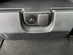 Used 2024  Ford Super Duty F-250 4WD XLT Crew Cab SRW 6&period;75' Box at Tecforce Automotive near Bridgeport&comma; NY