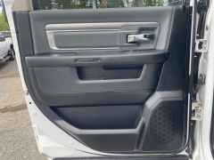 Used 2021  Ram 1500 Classic 4WD SLT Crew Cab 5'7" Box at Tecforce Automotive near Bridgeport&comma; NY