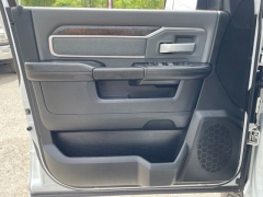 Used 2022  Ram 2500 4WD Big Horn Crew Cab 6'4" Box at Tecforce Automotive near Bridgeport&comma; NY