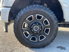 Used 2024  Ford Super Duty F-250 4WD Platinum Crew Cab SRW 6&period;75' Box at Tecforce Automotive near Bridgeport&comma; NY