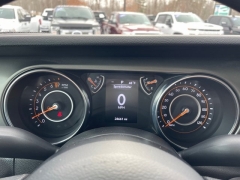 Used 2023  Jeep Gladiator Sport S 4x4 at Tecforce Automotive near Bridgeport&comma; NY