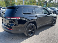 Used 2023  Jeep Grand Cherokee L Altitude 4x4 at Tecforce Automotive near Bridgeport&comma; NY