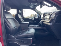 Used 2024  Ford Super Duty F-350 4WD LARIAT Crew Cab SRW 6.75' Box at Tecforce Automotive near Bridgeport, NY