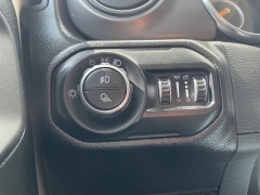 Used 2022  Jeep Gladiator Willys Sport 4x4 at Tecforce Automotive near Bridgeport&comma; NY