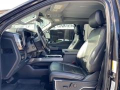 Used 2023  Ford Super Duty F-250 4WD LARIAT Crew Cab SRW 8' Box at Tecforce Automotive near Bridgeport&comma; NY