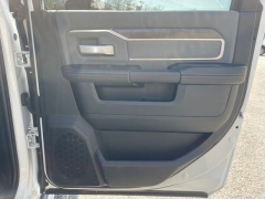 Used 2022  Ram 2500 4WD Big Horn Crew Cab 8' Box at Tecforce Automotive near Bridgeport&comma; NY