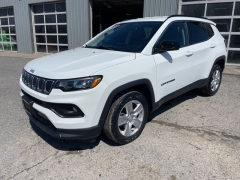 Used 2022  Jeep Compass Latitude 4x4 at Tecforce Automotive near Bridgeport&comma; NY