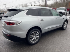 Used 2022  Buick Enclave AWD 4dr Essence at Tecforce Automotive near Bridgeport, NY