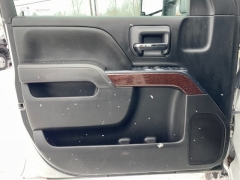 Used 2017  GMC Sierra 2500 4WD Crew Cab SLE Longbed at Tecforce Automotive near Bridgeport&comma; NY