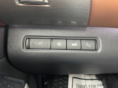 Used 2023  Nissan Pathfinder Platinum 4WD at Tecforce Automotive near Bridgeport&comma; NY