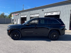Used 2023  Jeep Grand Cherokee Limited 4x4 at Tecforce Automotive near Bridgeport&comma; NY