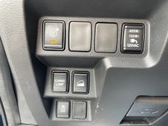 Used 2022  Nissan Frontier Crew Cab 4x4 SV Auto at Tecforce Automotive near Bridgeport&comma; NY