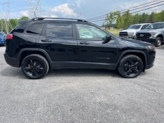 Used 2019 Jeep Cherokee 4d SUV 4WD Latitude Plus 2.0L Turbo at Tecforce Automotive near Bridgeport, NY