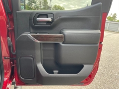 Used 2021  GMC Sierra 1500 4WD Crew Cab 147" Elevation w&sol;3SB at Tecforce Automotive near Bridgeport&comma; NY