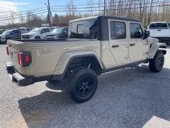 Used 2022  Jeep Gladiator Willys Sport 4x4 at Tecforce Automotive near Bridgeport&comma; NY