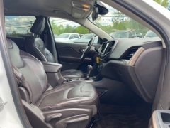 Used 2016  Jeep Cherokee 4d SUV 4WD Trailhawk V6 at Tecforce Automotive near Bridgeport&comma; NY