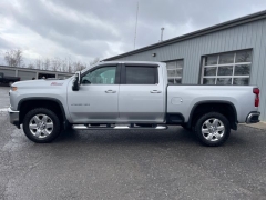 Used 2020  Chevrolet Silverado 2500 4WD Crew Cab LTZ Gas at Tecforce Automotive near Bridgeport&comma; NY