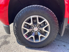 Used 2016  GMC Canyon 4WD Crew Cab SLE Longbed at Tecforce Automotive near Bridgeport&comma; NY