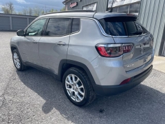 Used 2023  Jeep Compass Latitude Lux 4x4 at Tecforce Automotive near Bridgeport&comma; NY