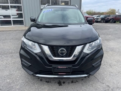 Used 2018  Nissan Rogue 4d SUV AWD SV at Tecforce Automotive near Bridgeport&comma; NY