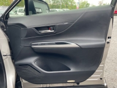 Used 2021  Toyota Venza XLE AWD at Tecforce Automotive near Bridgeport&comma; NY