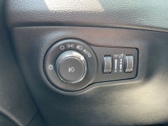 Used 2021  Jeep Compass Latitude 4x4 at Tecforce Automotive near Bridgeport&comma; NY