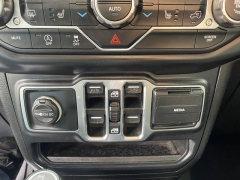 Used 2018  Jeep Wrangler Unlimited 4d SUV 4WD Sahara at Tecforce Automotive near Bridgeport&comma; NY