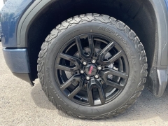 Used 2022 GMC Sierra 1500 Limited 4WD Crew Cab 157" Elevation at Tecforce Automotive near Bridgeport, NY