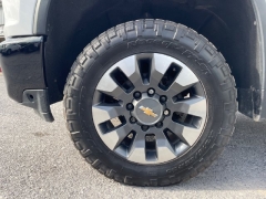 Used 2021  Chevrolet Silverado 2500HD 4WD Crew Cab 159" Custom Gas at Tecforce Automotive near Bridgeport&comma; NY