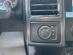 Used 2019  Ford F-150 4WD SuperCrew XLT 5 1&sol;2 at Tecforce Automotive near Bridgeport&comma; NY