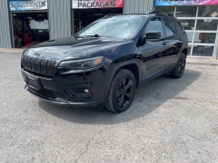 Used 2019 Jeep Cherokee 4d SUV 4WD Latitude Plus 2.0L Turbo at Tecforce Automotive near Bridgeport, NY