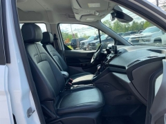 Used 2022  Ford Transit Connect Wagon XL LWB w&sol;Rear Symmetrical Doors at Tecforce Automotive near Bridgeport&comma; NY