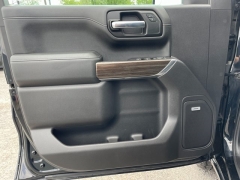 Used 2020 Chevrolet Silverado 1500 4WD Crew Cab RST at Tecforce Automotive near Bridgeport, NY