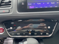 Used 2018  Honda HR-V 4d SUV AWD EX at Tecforce Automotive near Bridgeport&comma; NY