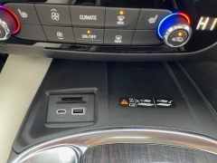 Used 2022  Buick Enclave AWD 4dr Essence at Tecforce Automotive near Bridgeport, NY