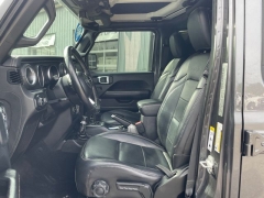 Used 2018  Jeep Wrangler Unlimited 4d SUV 4WD Sahara at Tecforce Automotive near Bridgeport&comma; NY