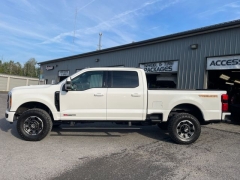 Used 2023  Ford Super Duty F-250 4WD LARIAT Crew Cab SRW 6&period;75' Box at Tecforce Automotive near Bridgeport&comma; NY