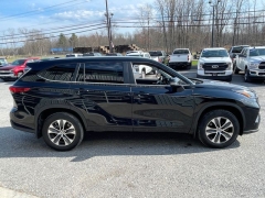 Used 2023  Toyota Highlander XLE AWD at Tecforce Automotive near Bridgeport&comma; NY